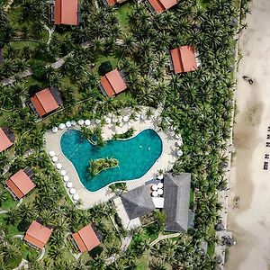 Pandanus Resort